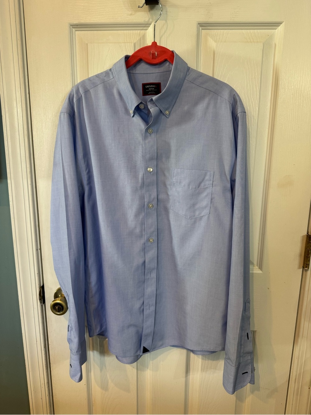 UNTUCKit Light Blue Button-Down Dress Shirt - Picture 1 of 4